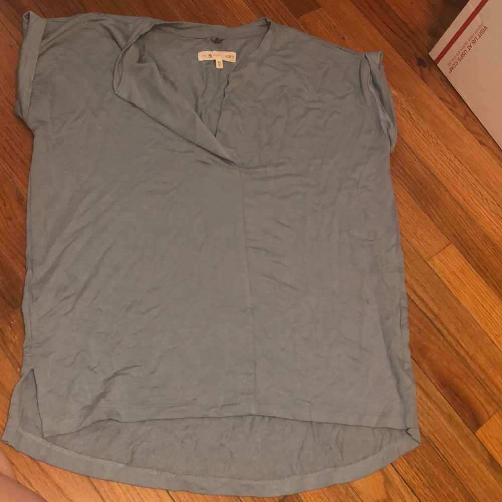 Lou and Grey for Loft tees 2 for 1!